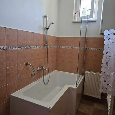 Holiday home Schoenes Mit Pool In Ruhiger Lage *