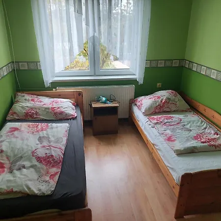 Schoenes Mit Pool In Ruhiger Lage * Balatonszentgyorgy